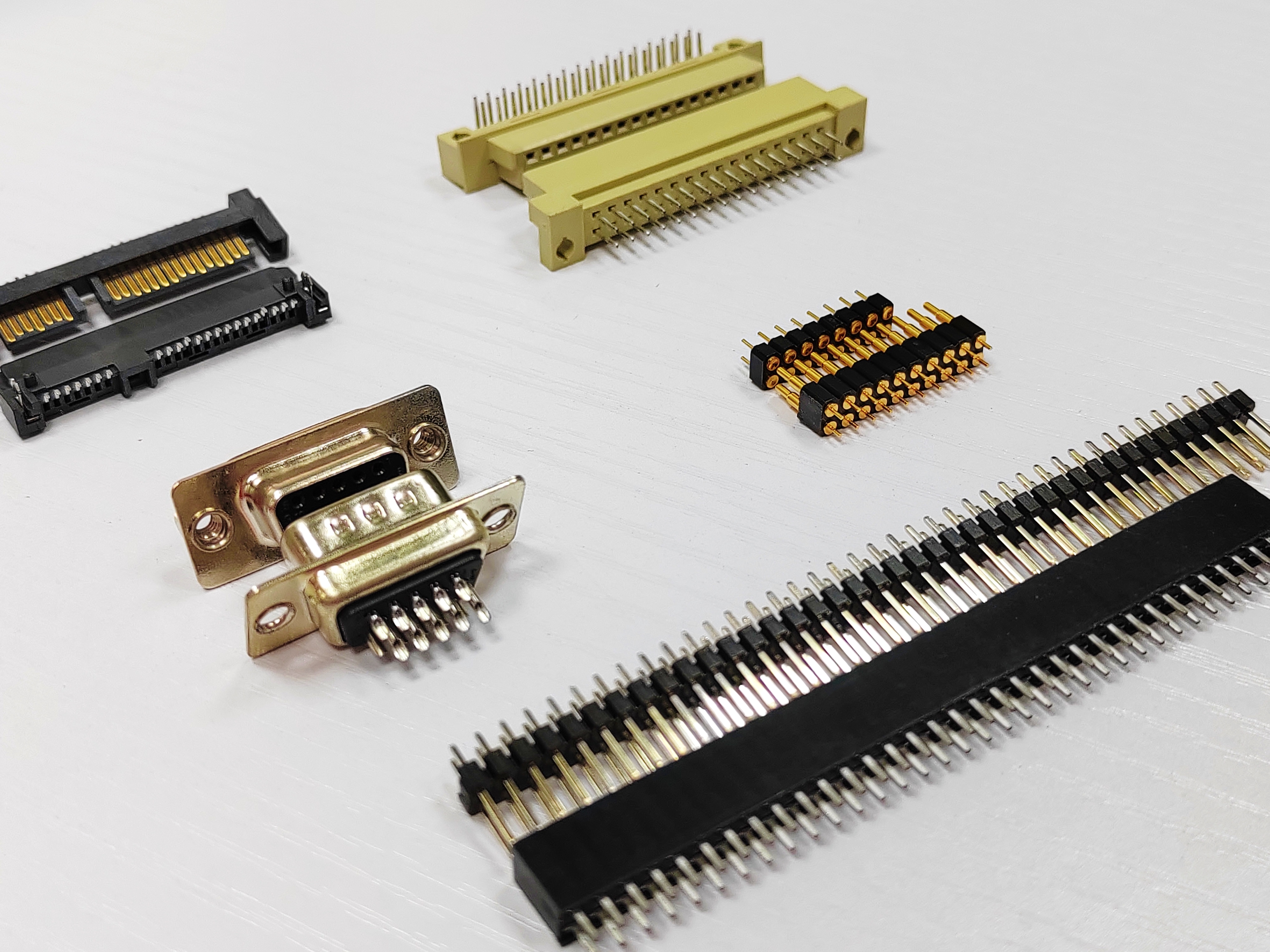 Application advantages and disadvantages of board connector