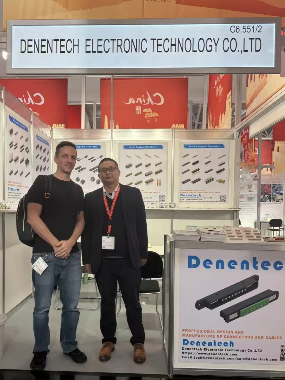 On the second day of the Munich Electronica in Germany, Denentech fully demonstrated its strength.