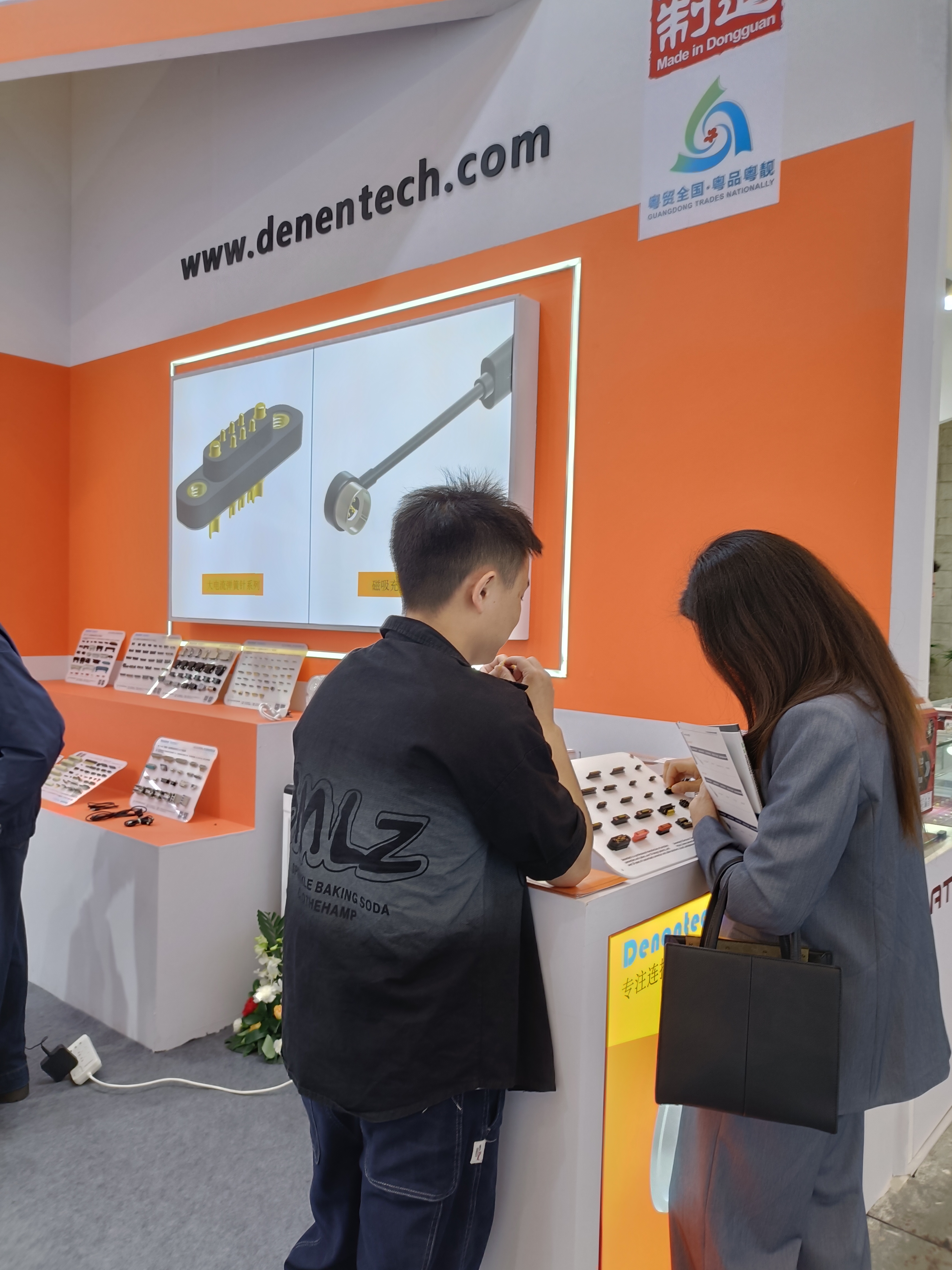 磁吸连接器行业应用场景展示